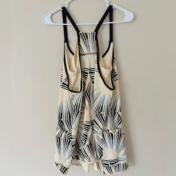 Free People Movement Hot Shot Printed Mini Dress in Sunrise Geo Size Small - Picture 10 of 12